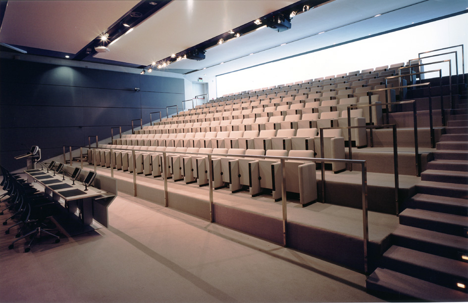 auditorium02